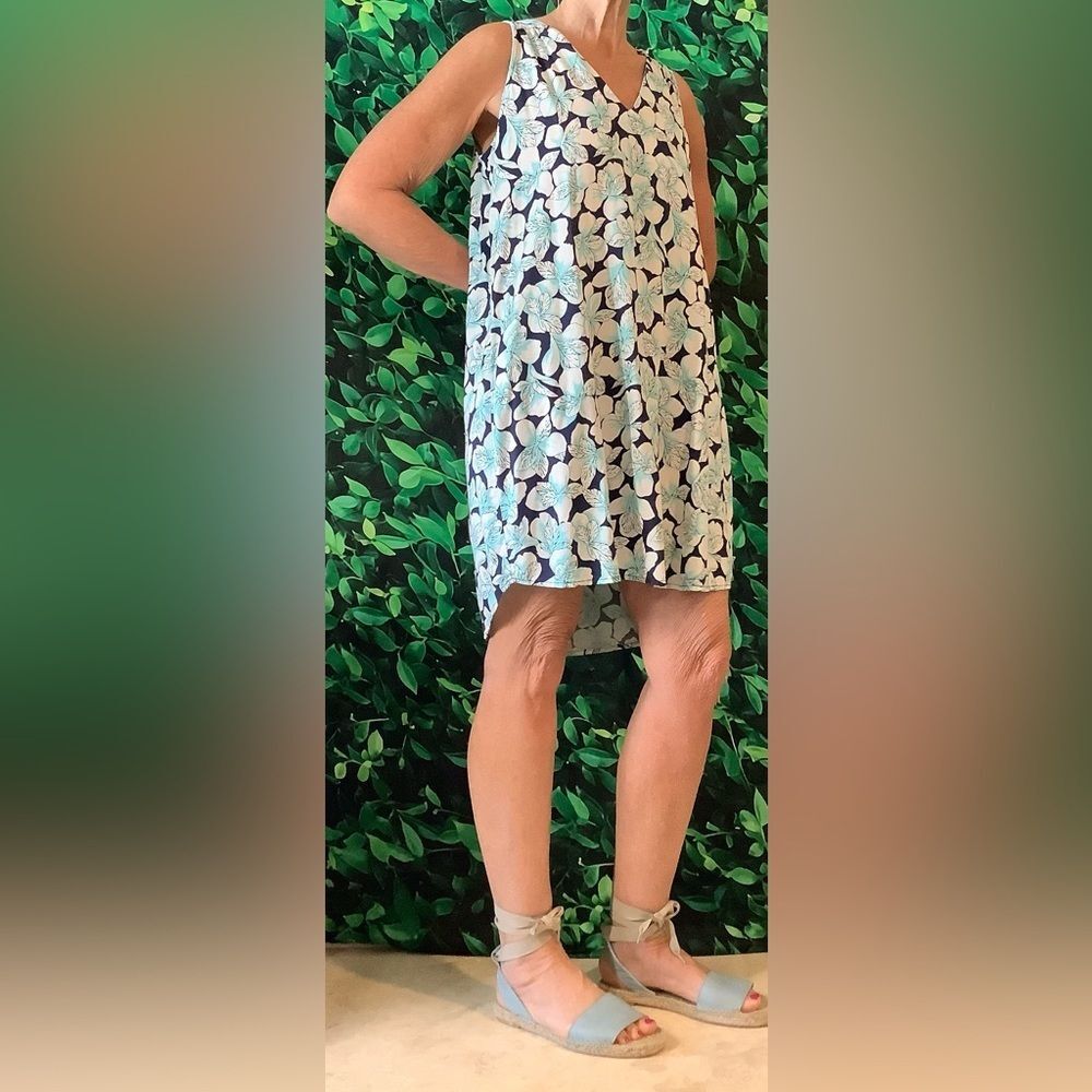 🌼 GAP Navy, Aqua & White Floral Slip Dress – Size M - Picture 4 of 7
